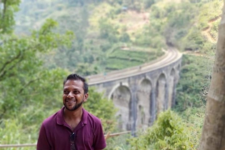 Nine Arch Bridge is one of the most famous locations in Sri Lanka. 